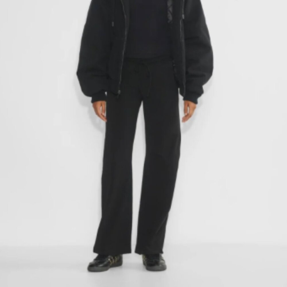 Aritzia TNA Chill "Casual" pant (size M)
